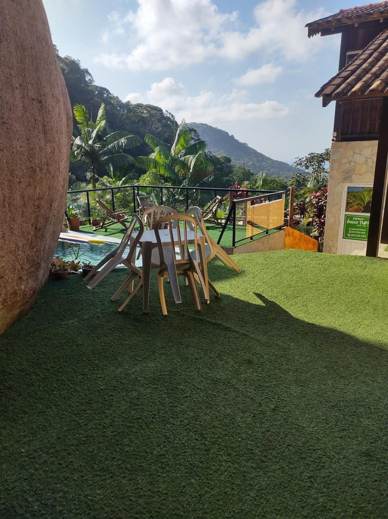 Chale Tupi Lodge Trindade (Rio de Janeiro)