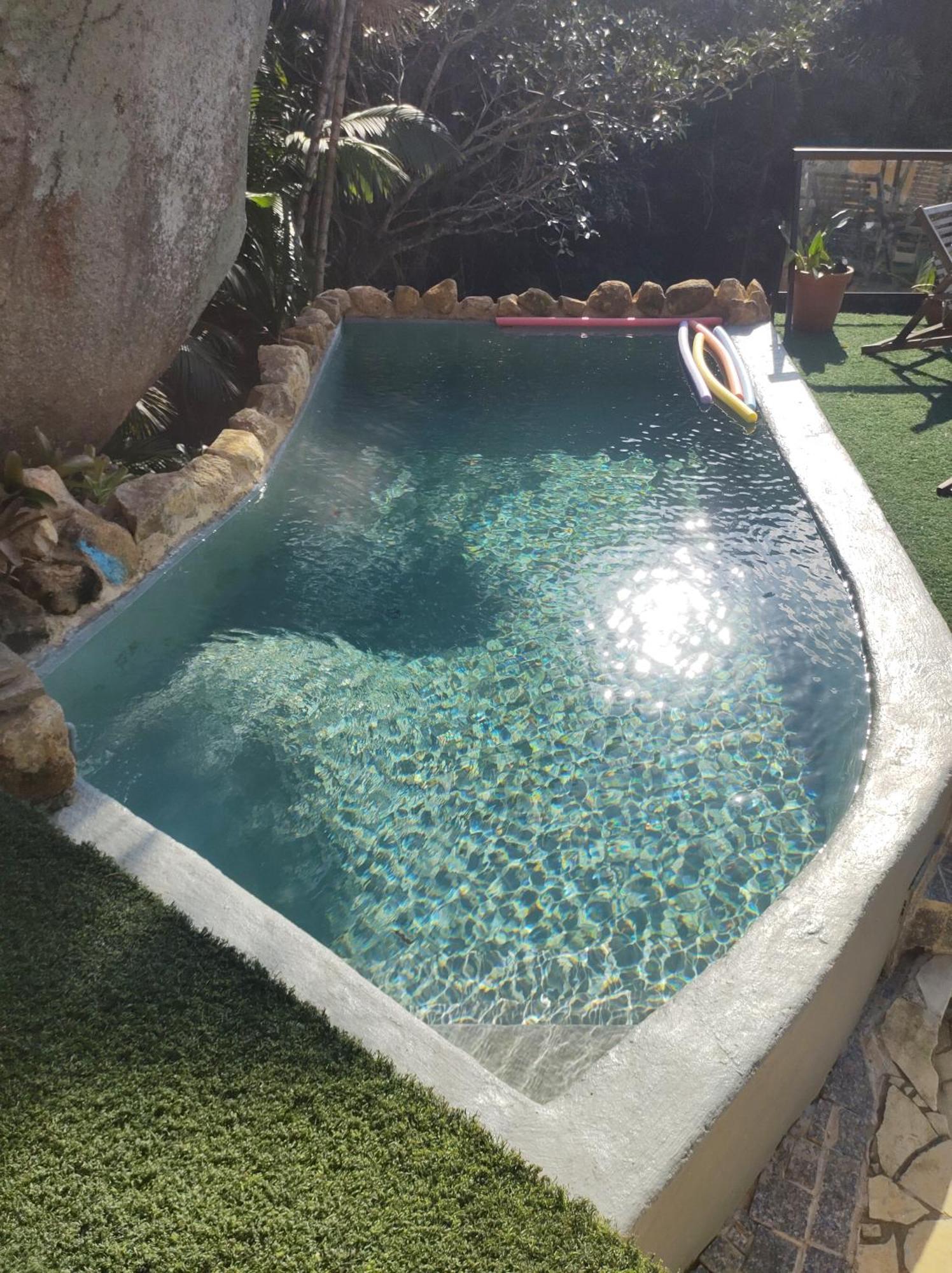 Chale Tupi * Trindade (Rio de Janeiro)